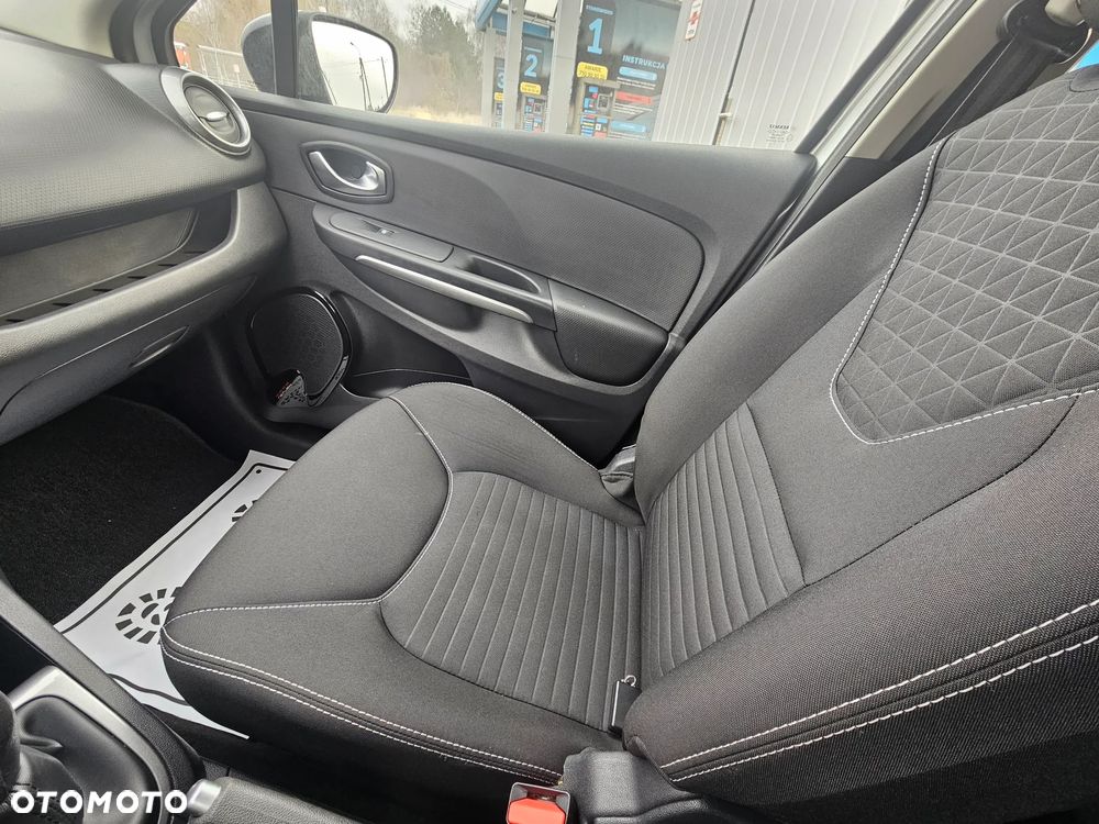 Renault Clio 1.2 16V 75 LIMITED - 16
