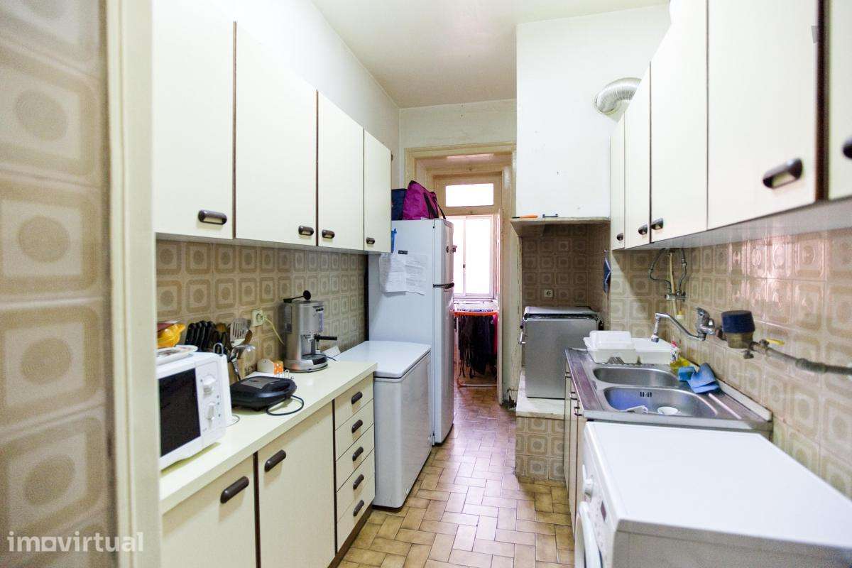 Quarto - localizado em Penha de França Lisbon - Grande imagem: 5/18