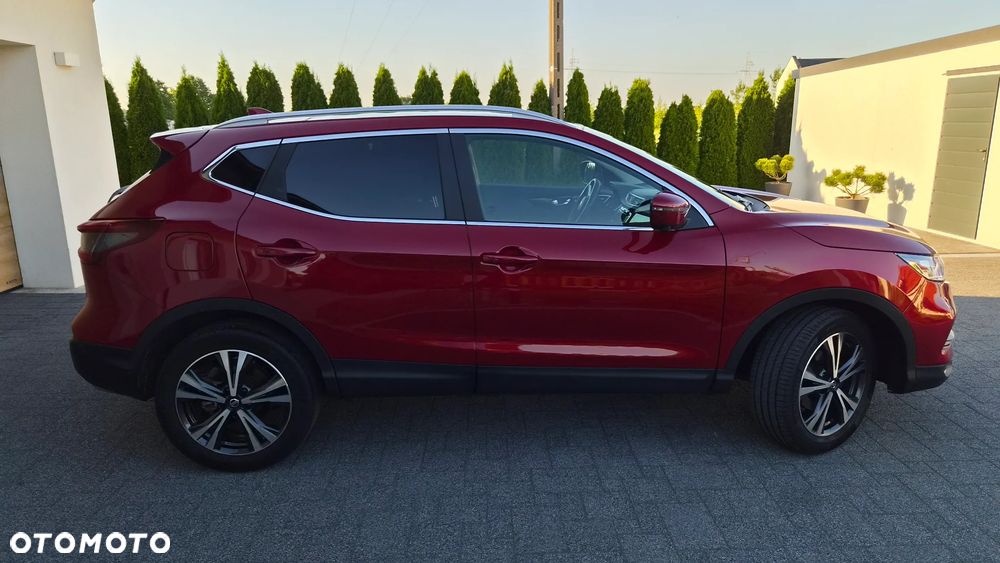 Nissan Qashqai 1.3 DIG-T N-WAY - 29