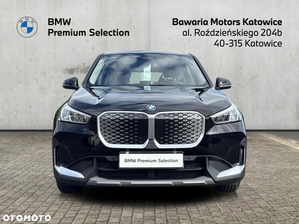 BMW iX1 - 10