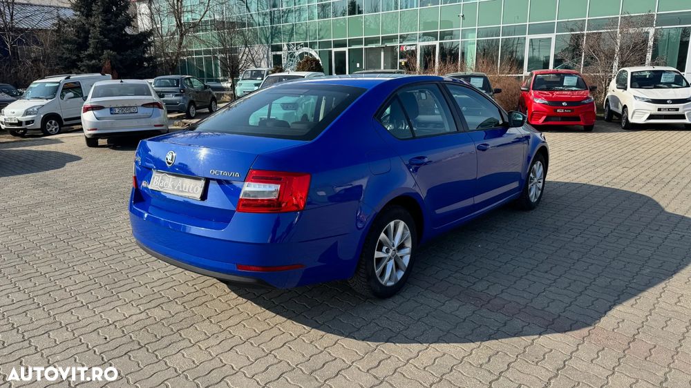 Skoda Octavia 1.6 TDI Ambition - 5