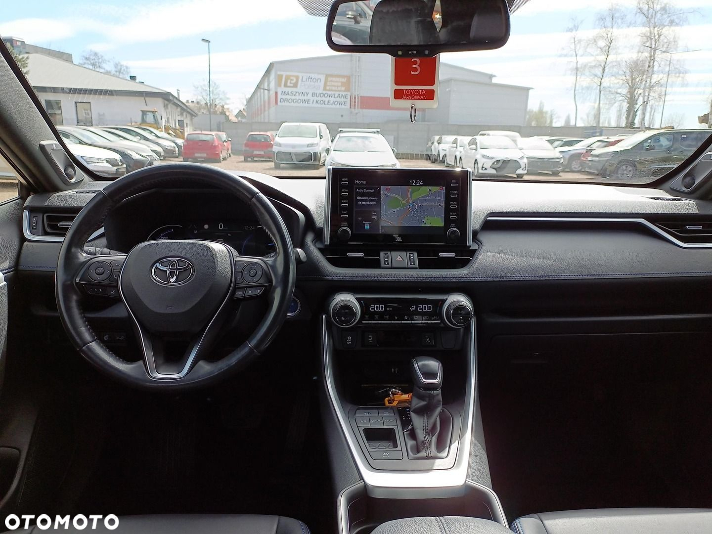 Toyota RAV4 - 11