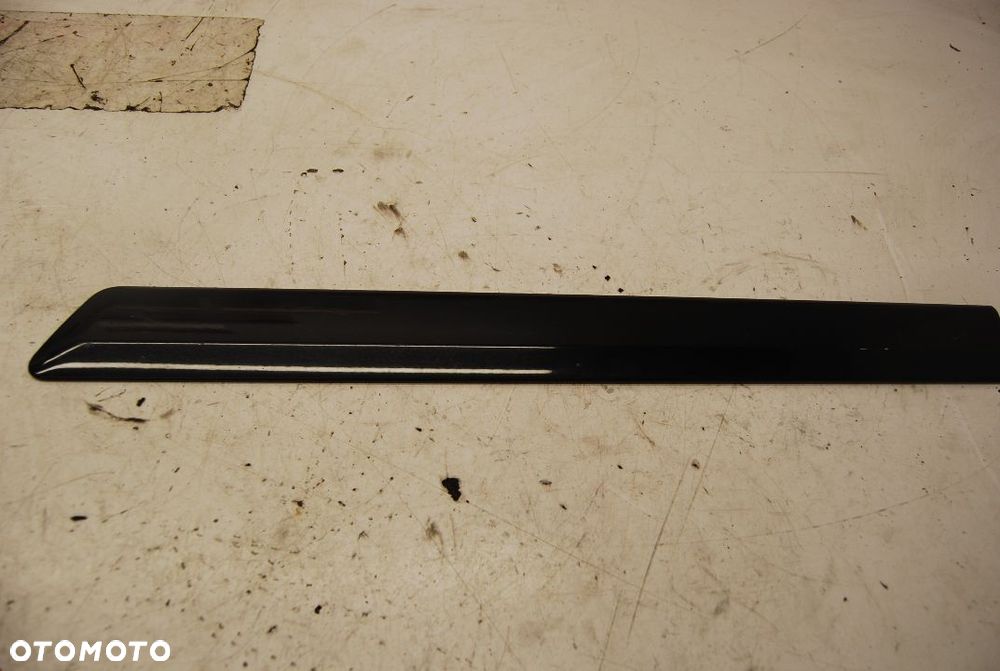 LISTWA BŁOTNIKA LEWY PRAWY TYŁ 8P3853983B 8P3853984 AUDI A3 8P 3D LZ9Y/ LY3J/ LY9B/ LY7W 8P3853983C - 1