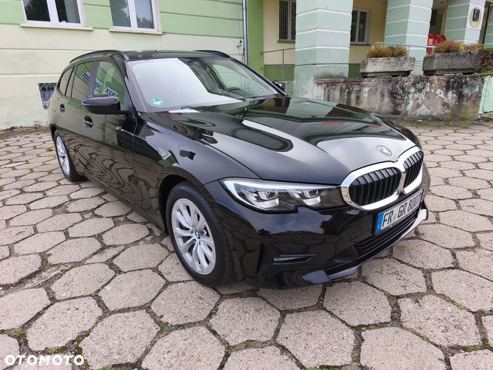 BMW Seria 3 318d Business Edition - 3