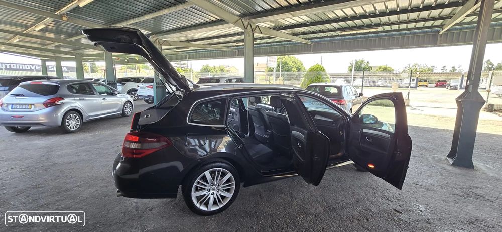 Renault Laguna Break 2.0 dCi GT - 31