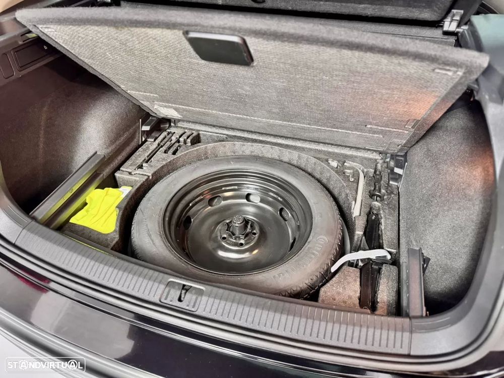 VW Tiguan 1.6 TDI Confortline - 50