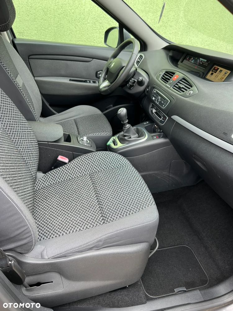Renault Scenic - 12
