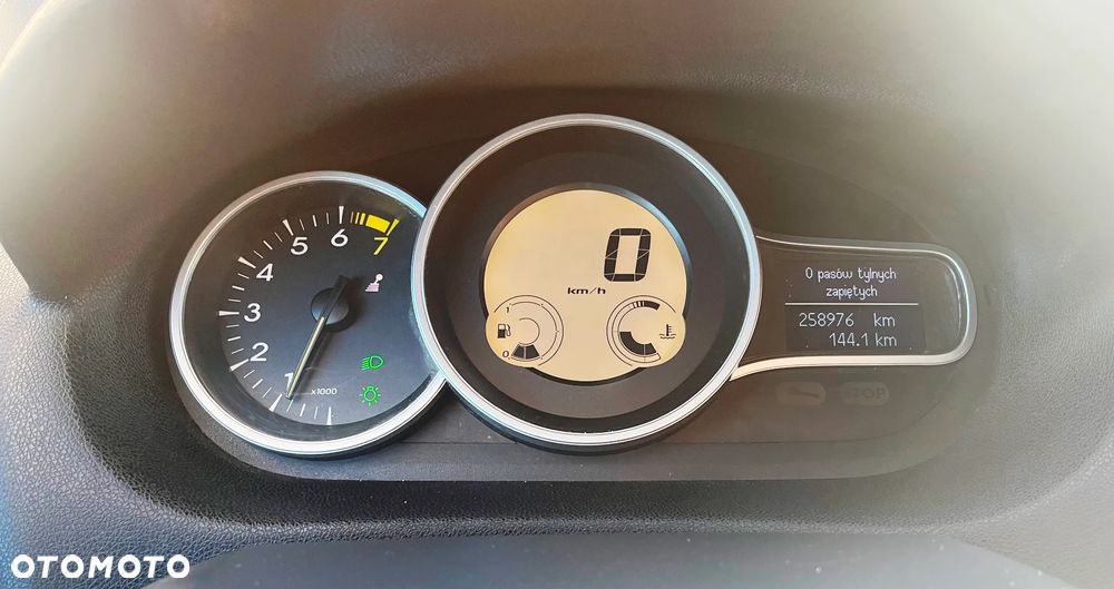 Renault Megane 1.6 16V 110 Dynamique - 13