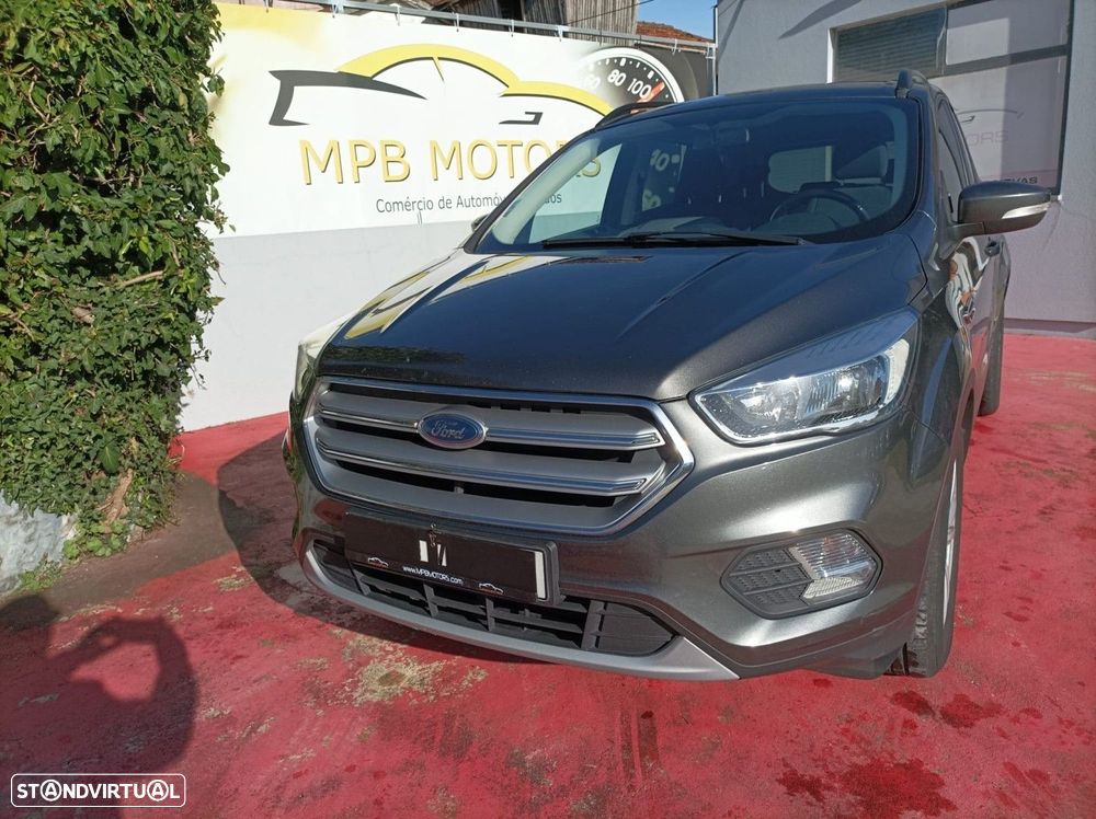 Ford Kuga 1.5 TDCi EcoBlue Titanium - 1