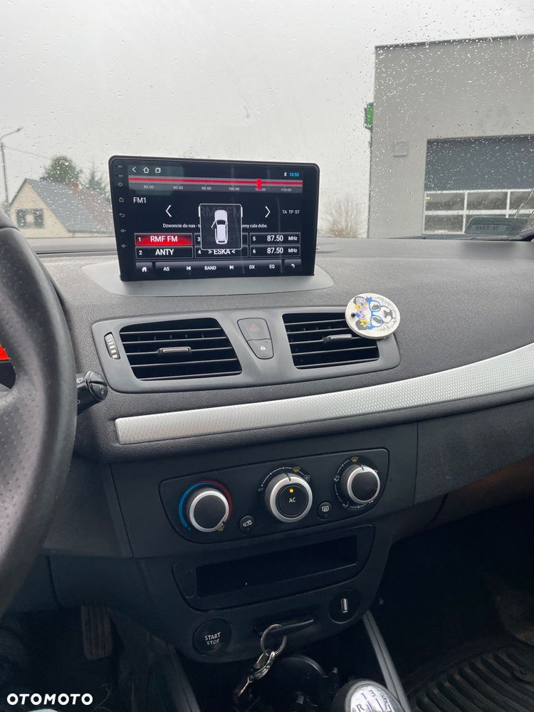 Renault Megane 1.5 dCi Dynamique - 6