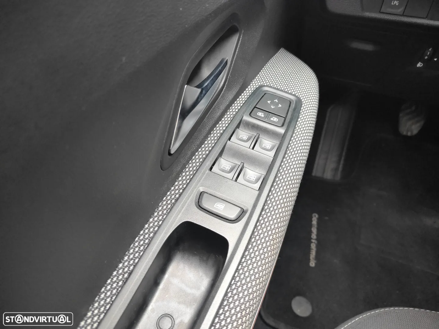 Dacia Sandero 1.0 ECO-G Stepway Expression Bi-Fuel - 10