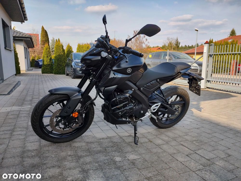 Yamaha MT - 2