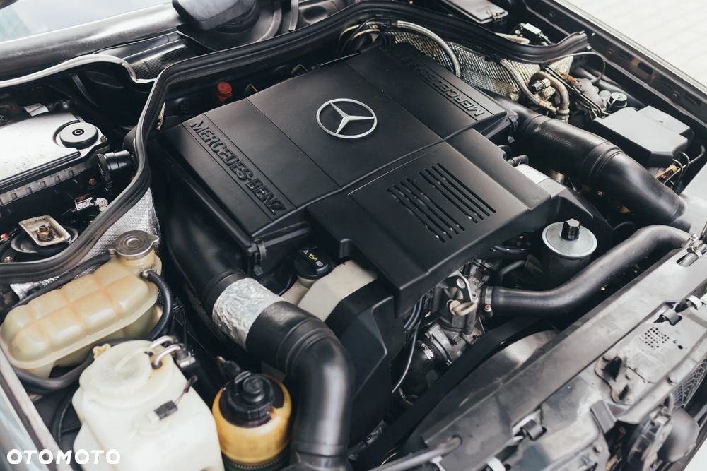 Mercedes-Benz W124 (1984-1993) - 30
