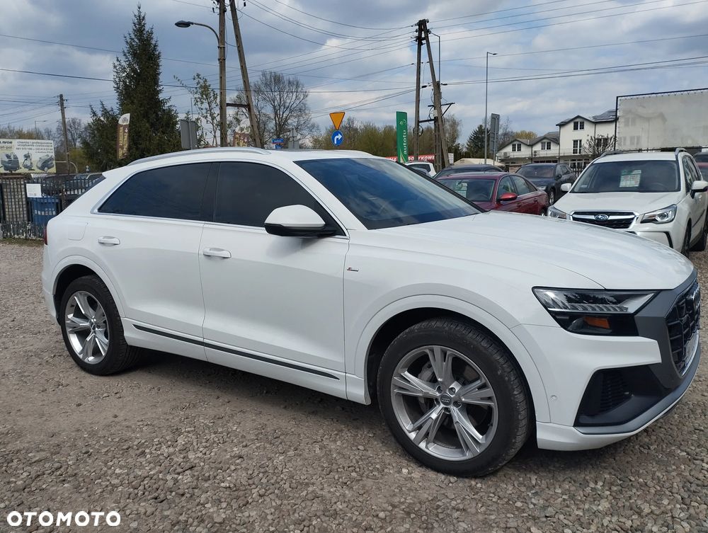 Audi Q8 SUV TFSI quattro 250 kW tiptronic S line business - 2