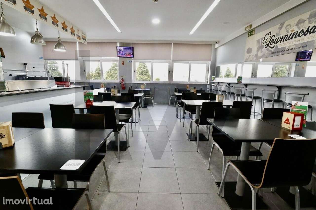 Trespasse de Padaria / Pastelaria no Centro de São João da Madeira - Grande imagem: 2/13