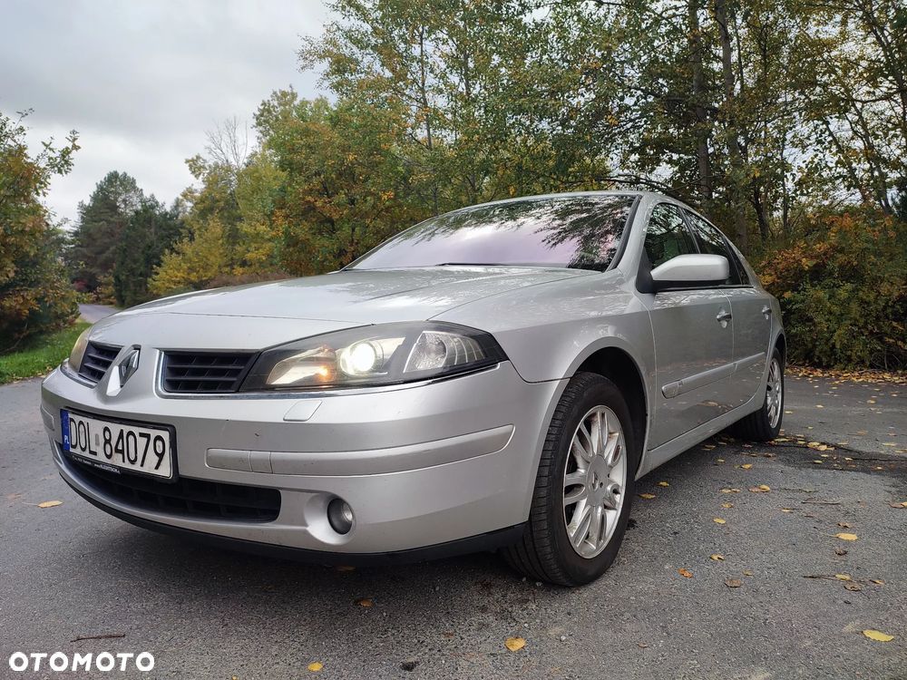 Renault Laguna 2.0 dCi FAP Initiale - 3
