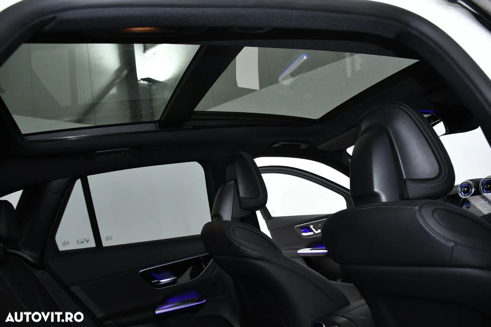 Mercedes-Benz GLC 300 4MATIC MHEV - 16