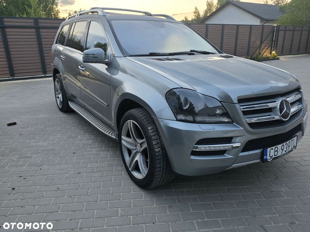 Mercedes-Benz GL 450 4Matic 7G-TRONIC - 7