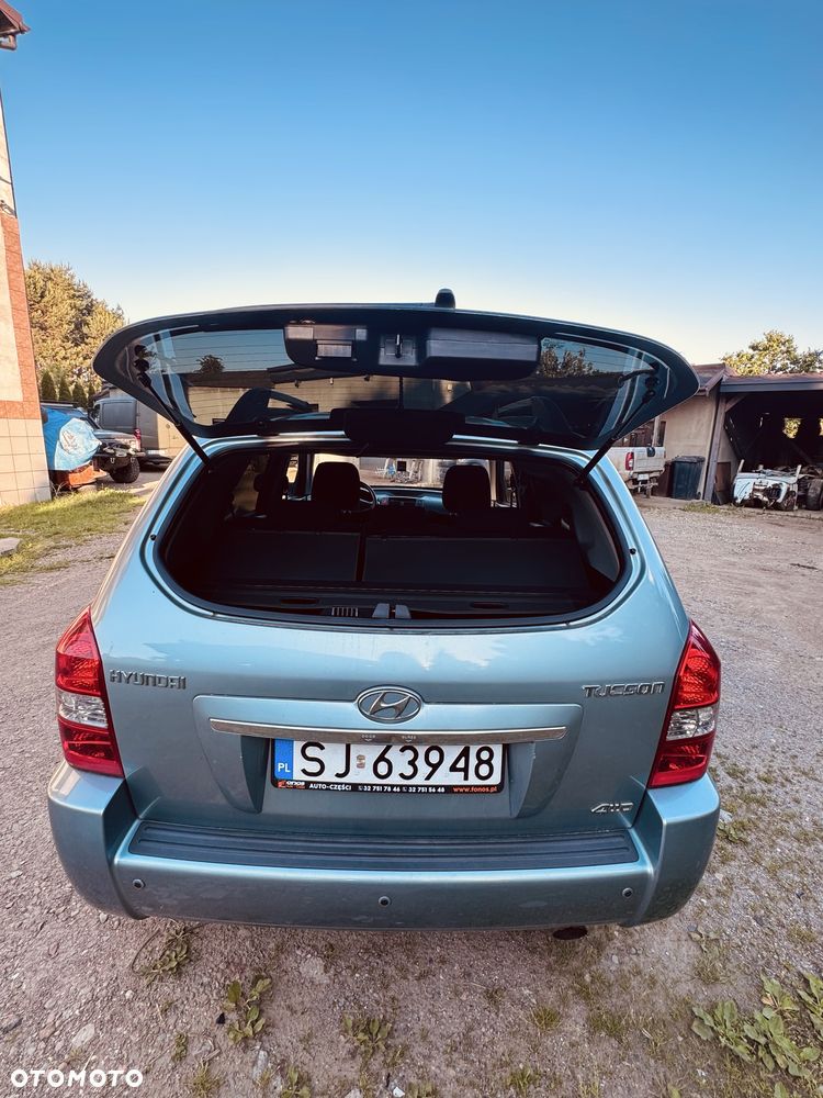 Hyundai Tucson - 4