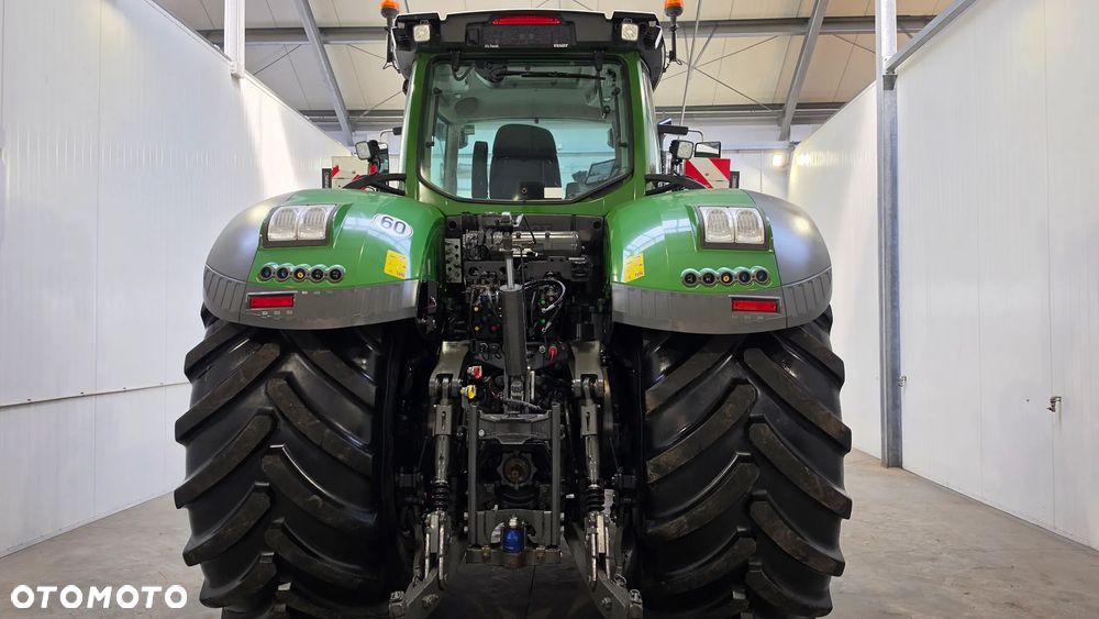 Fendt Fendt 1050 Vario Profi Plus 1042 Vario 942 s4  939 Vario Valtra S New Holland T8 T9 - 10