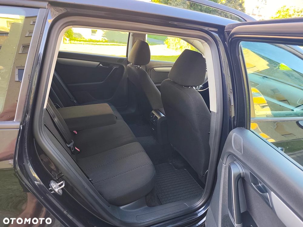 Volkswagen Passat 2.0 TDI BlueMotion Technology Comfortline - 11