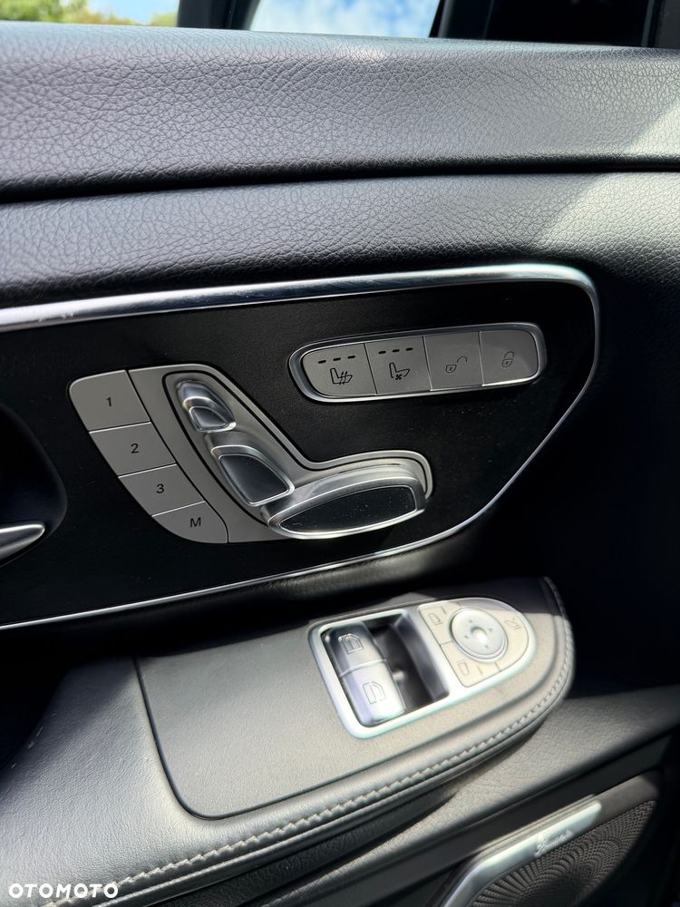 Mercedes-Benz Klasa V 250 d 4-Matic Exclusive 7G-Tronic - 11