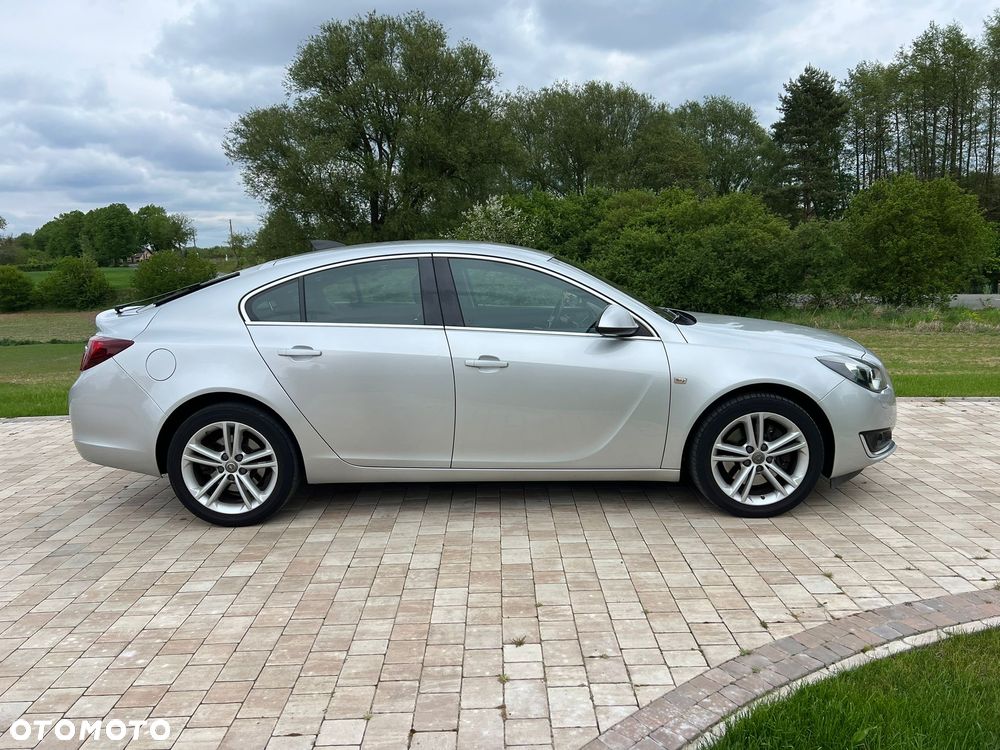 Opel Insignia 2.0 T Cosmo 4x4 - 9