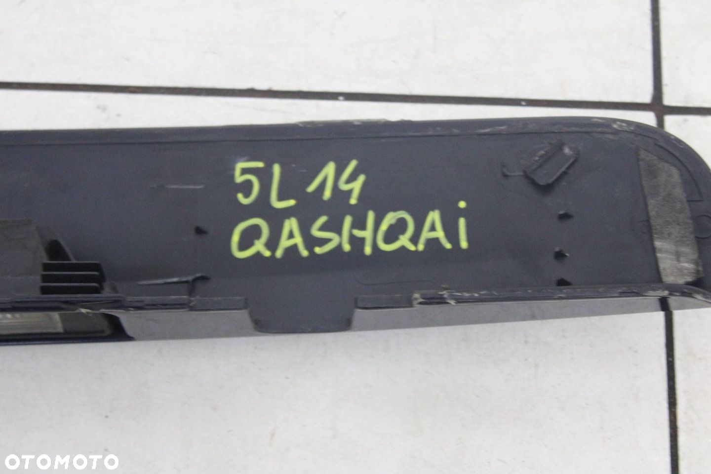 NISSAN QASHQAI J10 06R- BLENDA LISTWA KLAPY BAGAŻNIKA MIKROSTYK - 7
