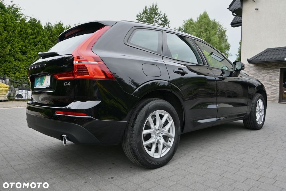 Volvo XC 60 D4 Geartronic Momentum Pro - 8