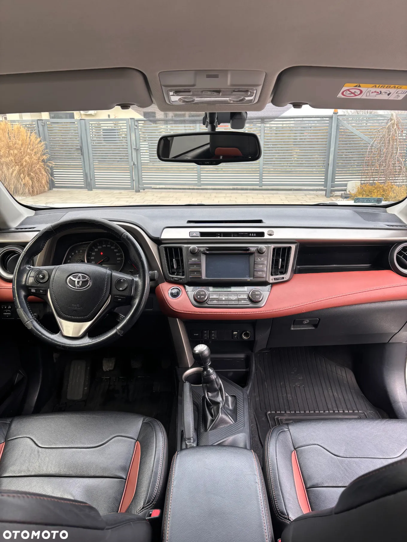 Toyota RAV4 2.0 D-4D Premium 4x2 - 9