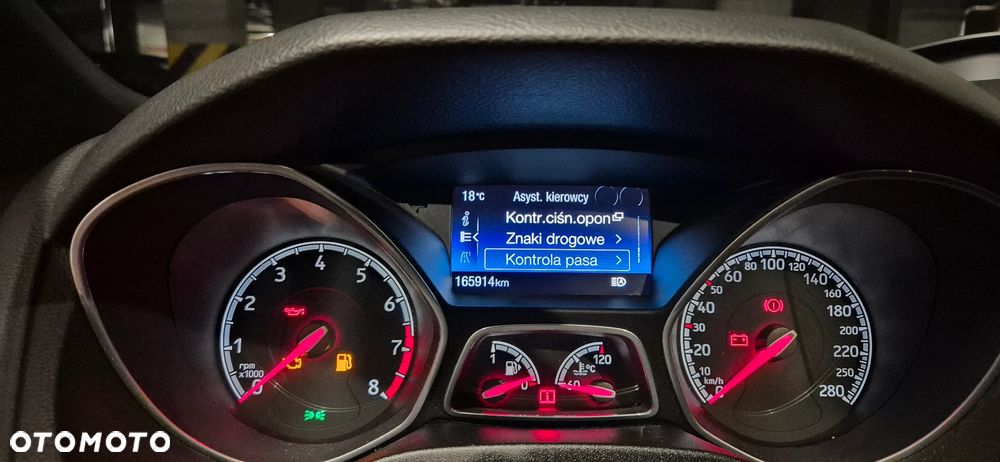 Ford Focus 2.0 EcoBoost ST - 30