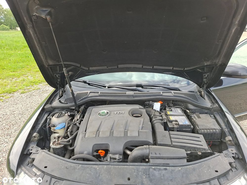 Skoda Superb 2.0 TDI Comfort DSG - 10