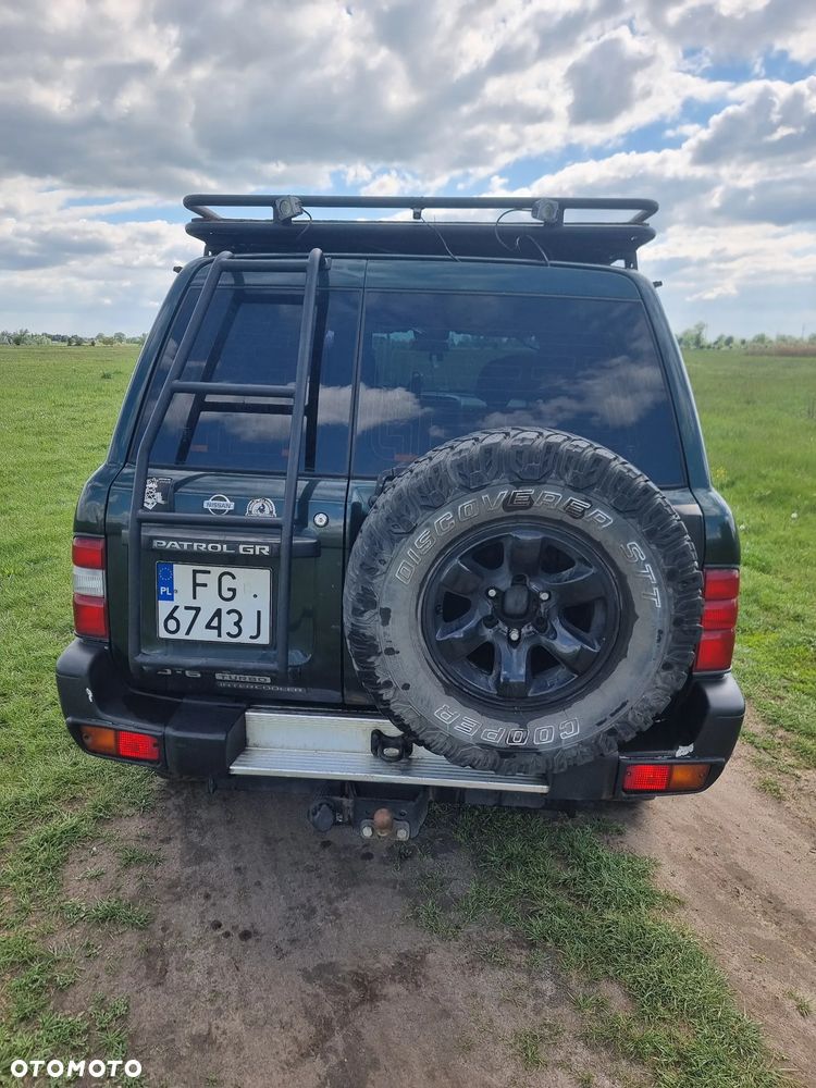 Nissan Patrol - 10