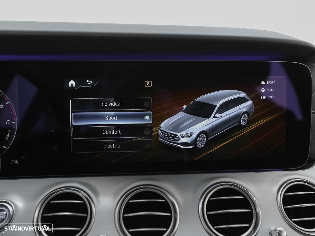 Mercedes-Benz E 300 de Avantgarde 4Matic - 28