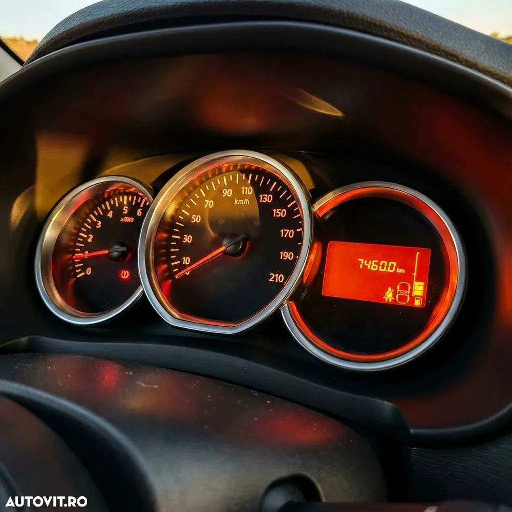 Dacia Lodgy 1.5 Blue dCi Stepway - 10