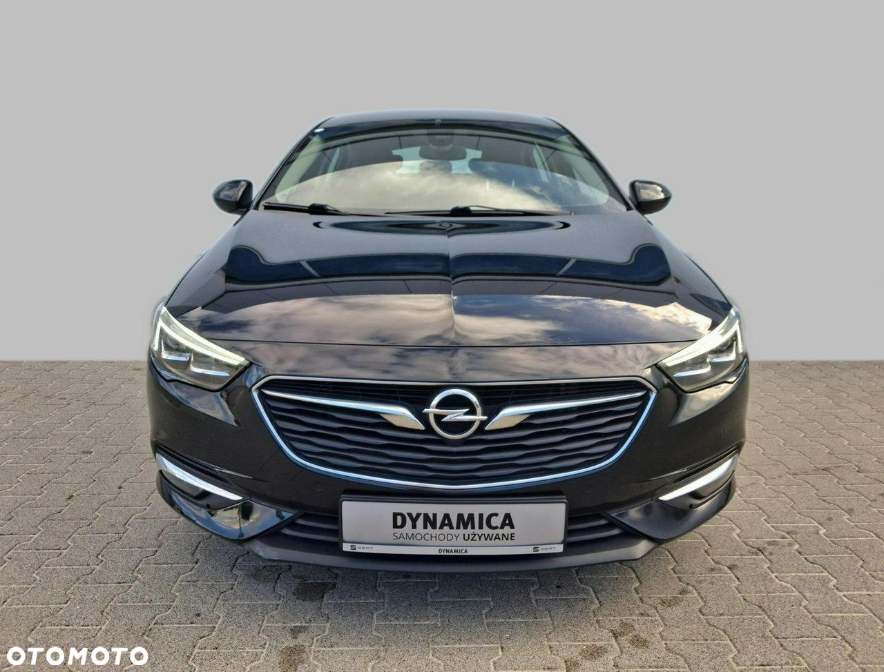 Opel Insignia - 2