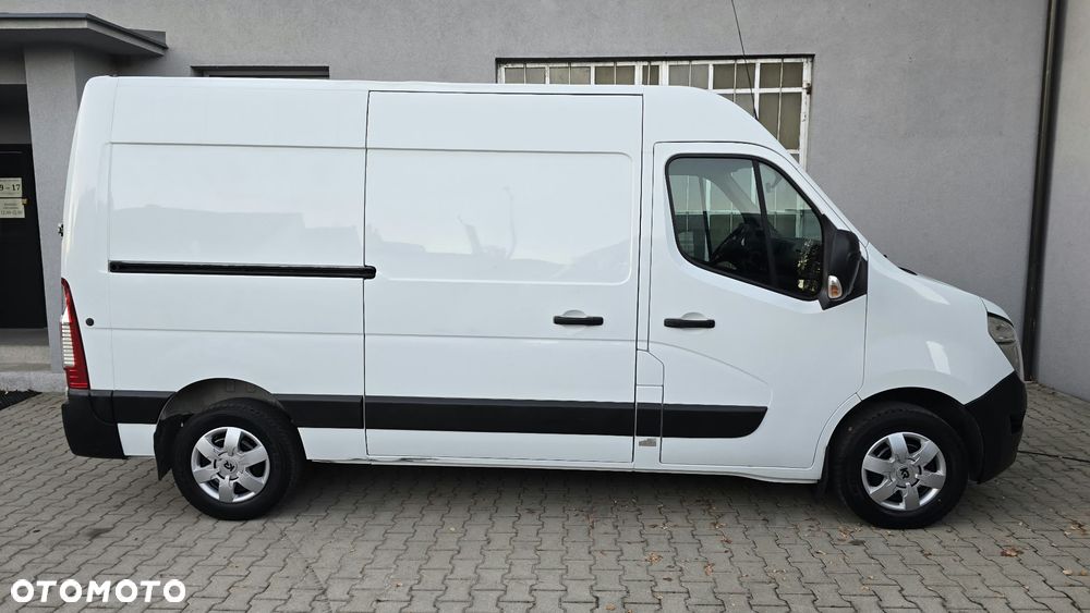 Nissan NV400 - 22
