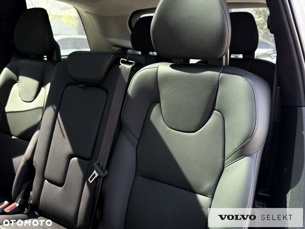 Volvo XC 90 - 17