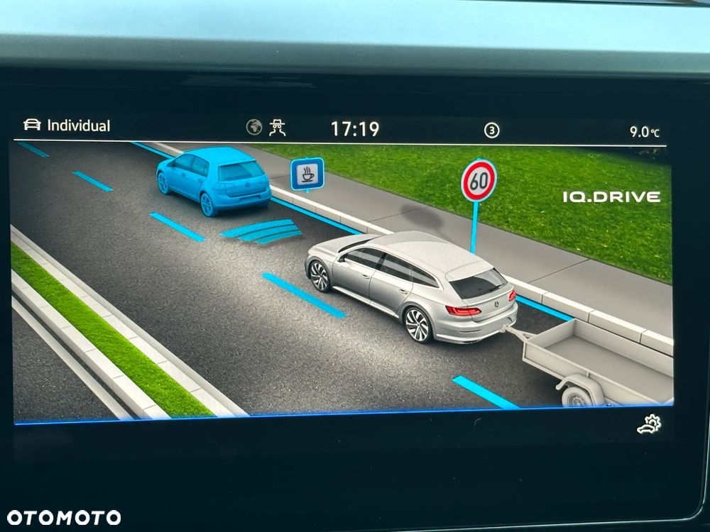 Volkswagen Arteon 2.0 TSI R-Line DSG - 25