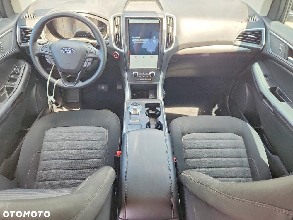 Ford Edge - 9