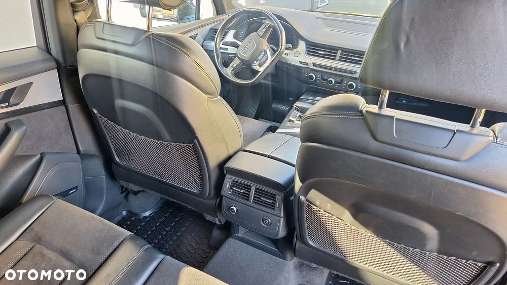 Audi Q7 3.0 TDI Quattro Tiptronic - 14