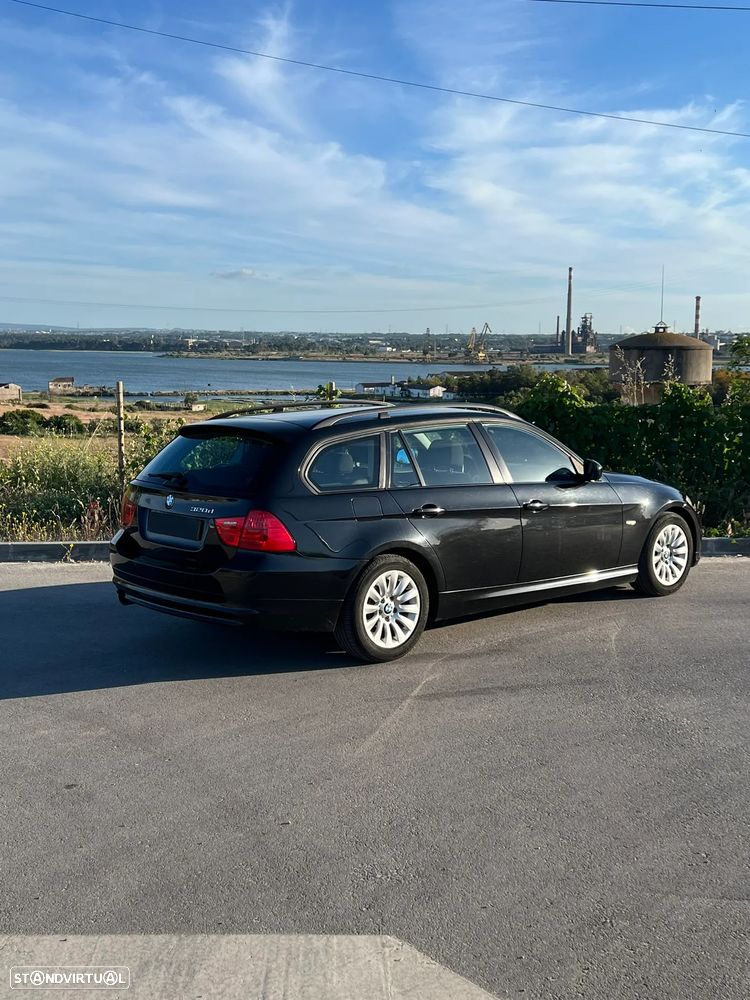 BMW 320 d Dynamic - 3