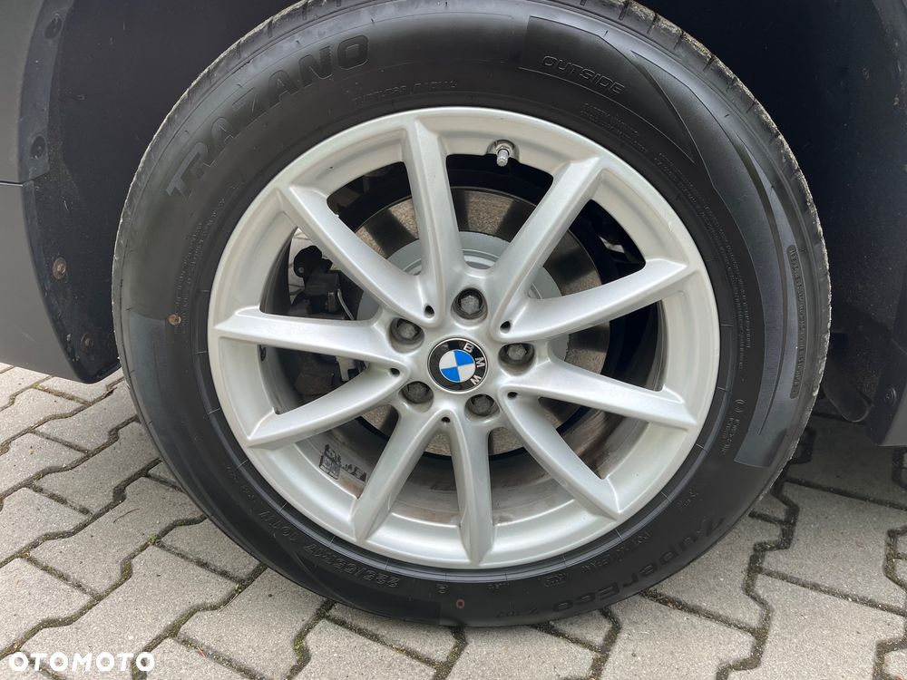 BMW X1 xDrive20i GPF Advantage sport - 23