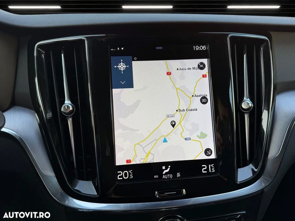 Volvo V60 T8 AWD Recharge Geartronic Inscription - 12