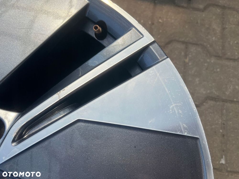 KOMPLET FELG FELGI ALU SKODA OCTAVIA SUPERB ENYAQ 19 ET45 ORYGINALNE - 5