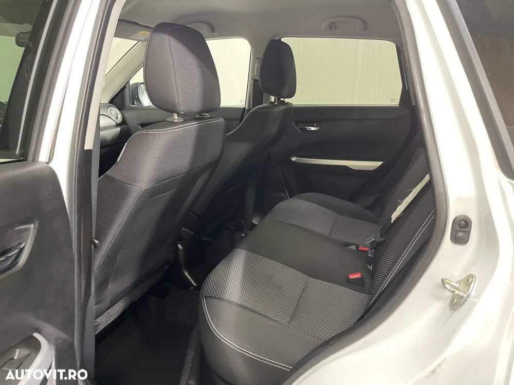 Suzuki Vitara 1.6 DDIS (4x4) Allgrip Comfort - 10
