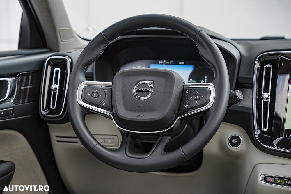 Volvo XC 40 T5 Recharge DKG Inscription - 25