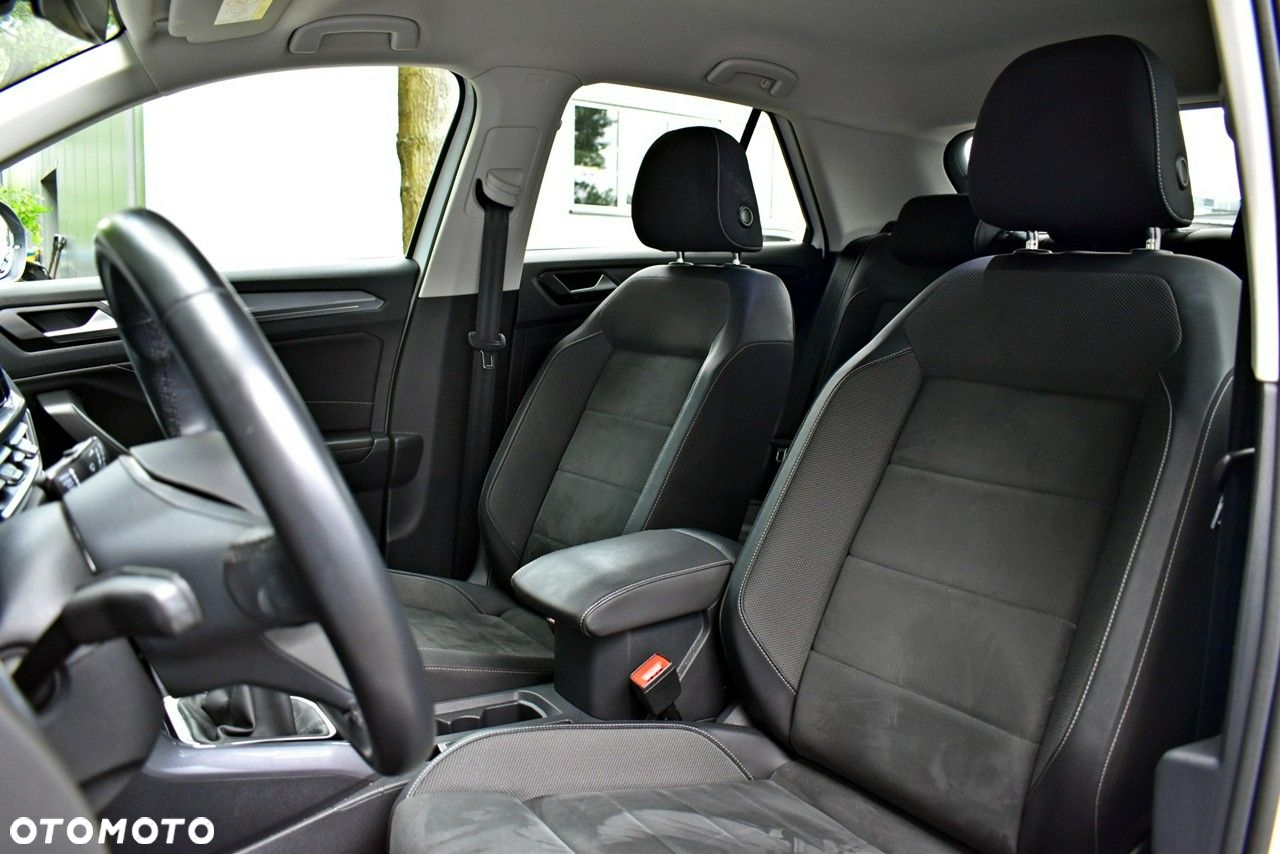 Volkswagen T-Roc 1.5 TSI Style - 11