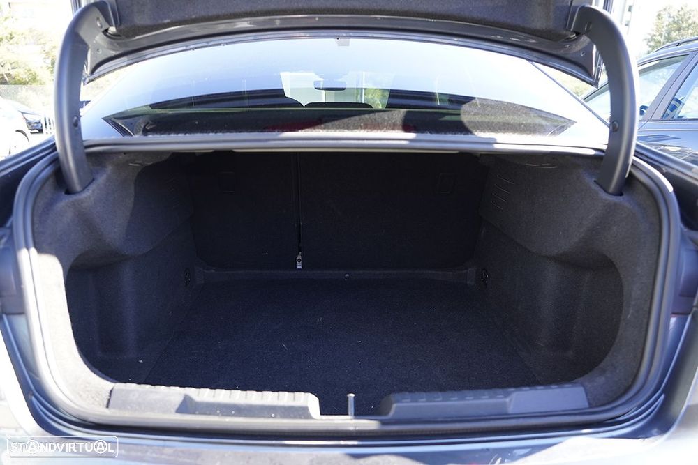 Audi A3 Limousine 30 TFSI S line - 19