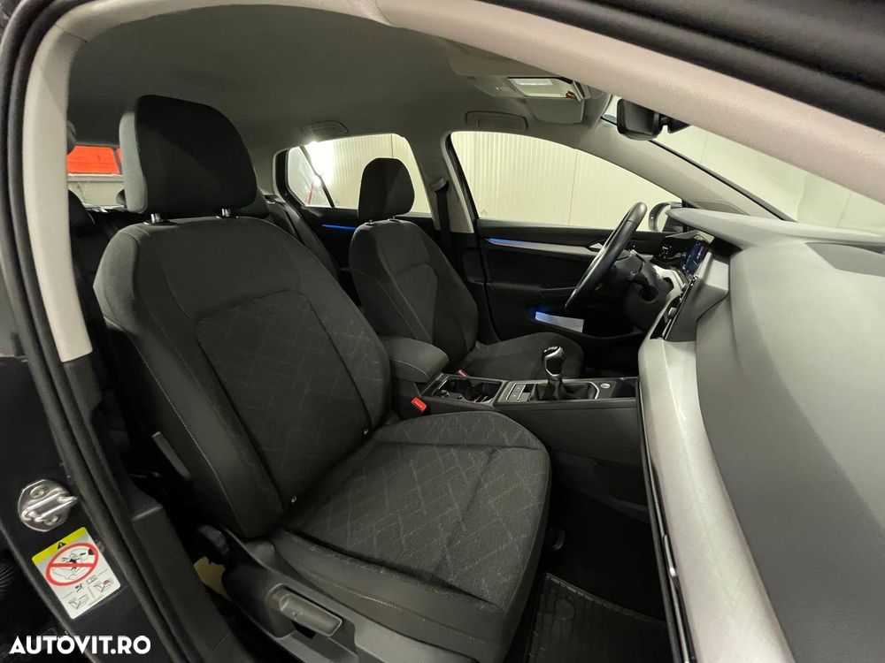 Volkswagen Golf 1.0 TSI Life - 12